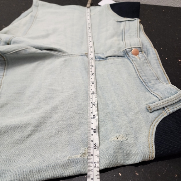 ISABEL MATERNITY By Ingrid & Isabel Under Belly Blue Jean Shorts. Size: 14. NWT - Picture 9 of 13